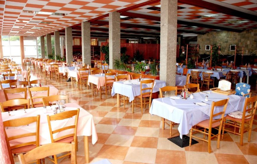 Hotel Aurora, Podgora 2025