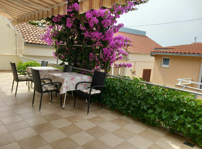 Apartmani Ursić, Makarska 2025.
