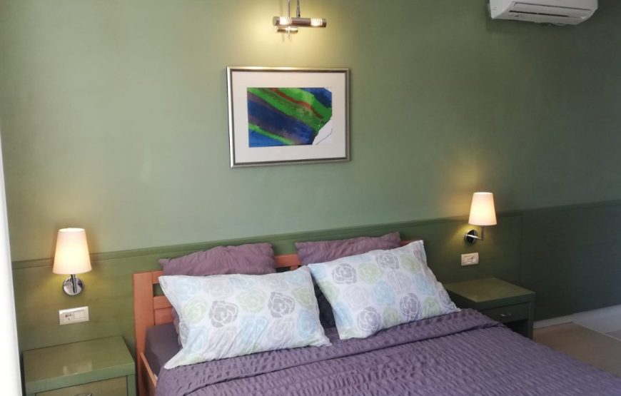 Vila Žan Kurtović, Makarska 2025.