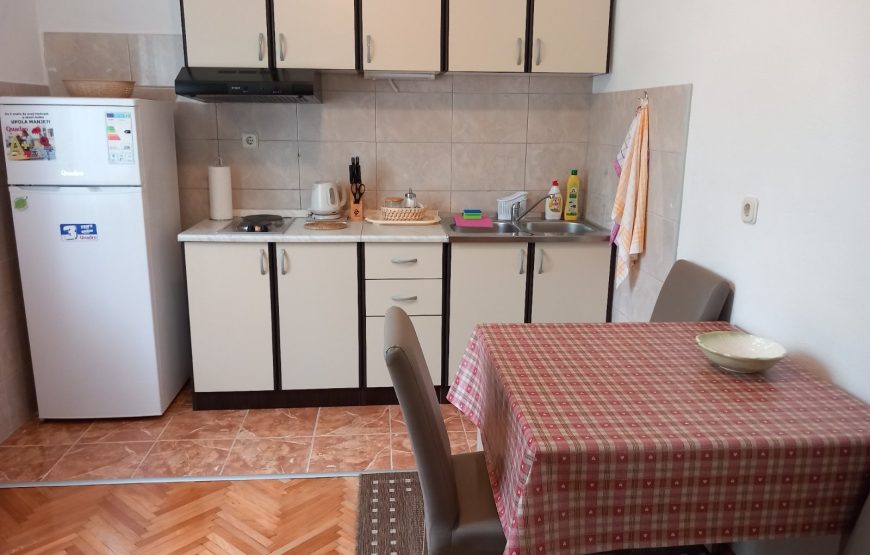 Apartmani Ursić, Makarska 2025.