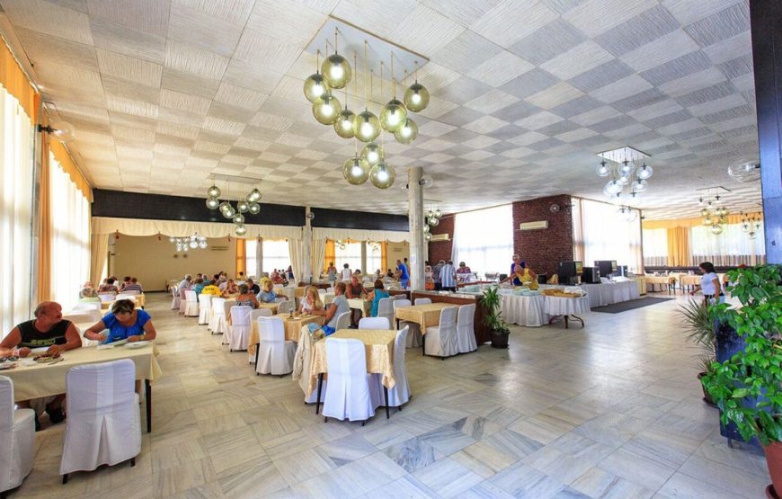 Hotel KORALI, Sutomore 2025.